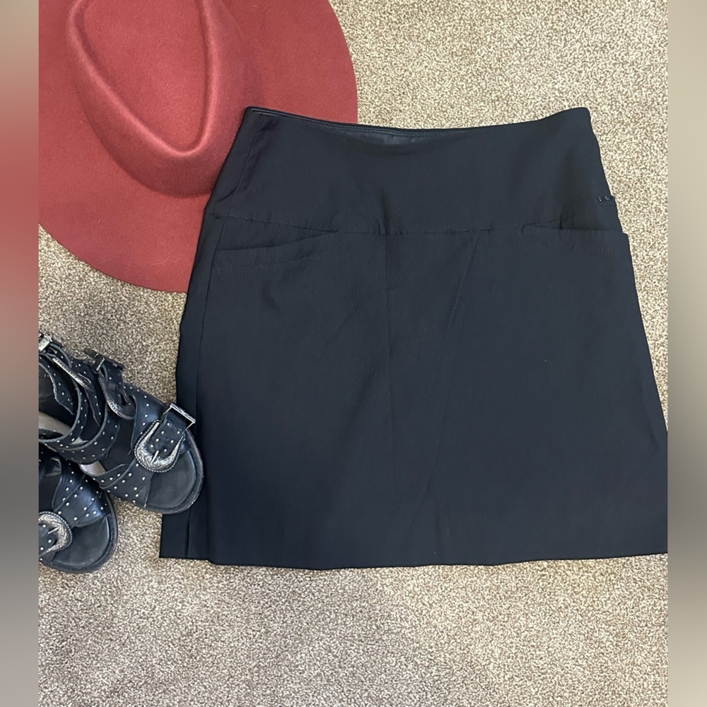 Classic Black Women's Mini Skirt